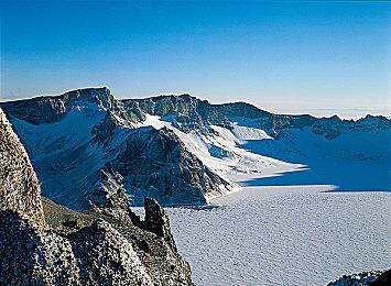 《漫威暗夜之子》猩红女巫背景介绍预告 明年Q1发售